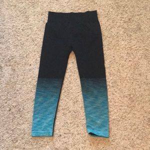 Workout capris